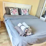 аpartments On The 아파트 *